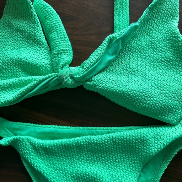 Monday Swimwear TOP ONLY aloe crinkle bikini green sz s - Picture 4 of 7